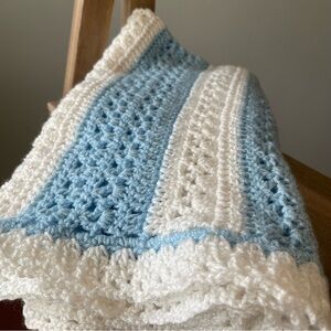 Vintage Handmade Crochet Afghan Blanket Baby Nursery White & Blue 35x30 Throw